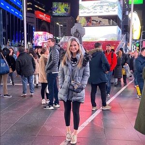 Meet your Posher, Lindsay